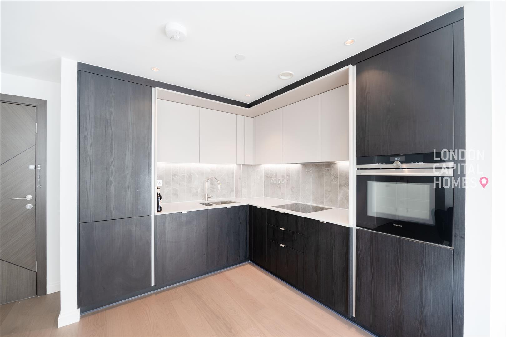 2 bed property in 7 Gasholder Place, London